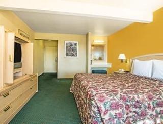 Travelodge By Wyndham Hotel Turlock