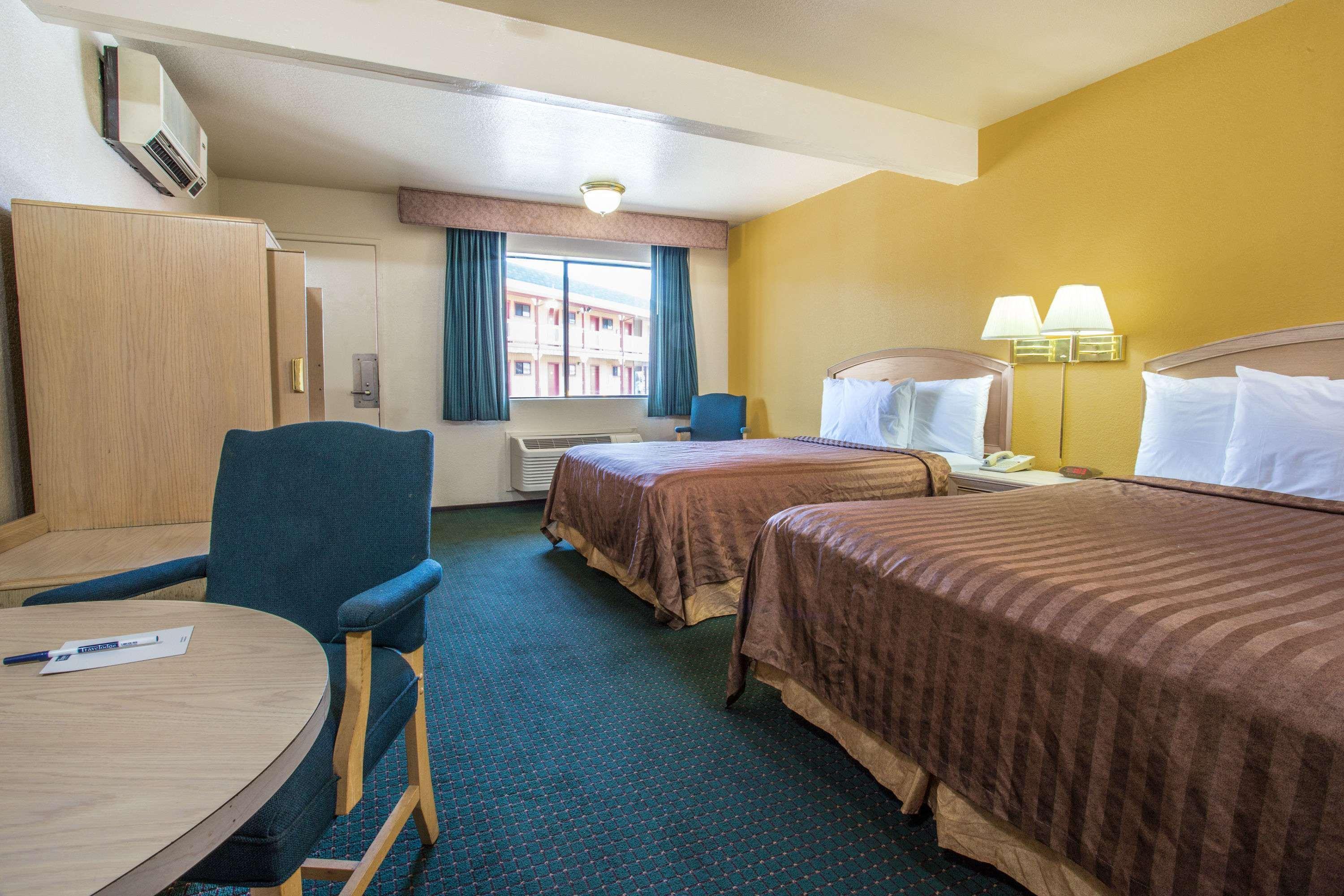 Travelodge By Wyndham Hotel *